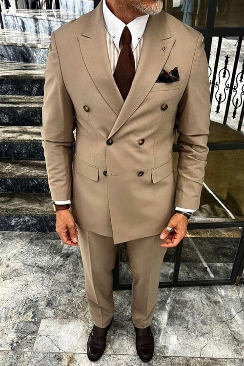 Wholesale Men's Beige Two-Piece Suit 1702W26-0516
