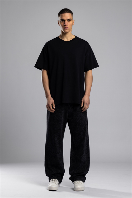 Wholesale Mens Black Basic T-shirt