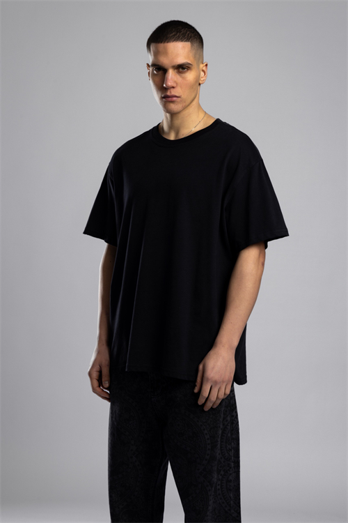 Wholesale Mens Black Basic T-shirt