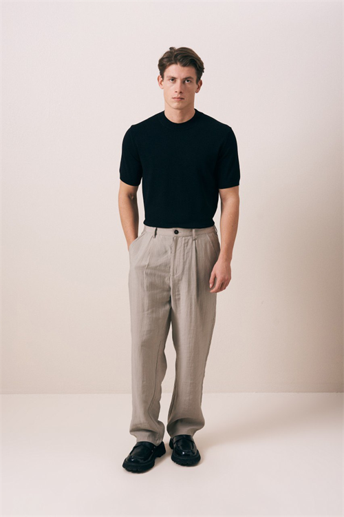 Wholesale Mens Black Knit Crew-Neck T-Shirt