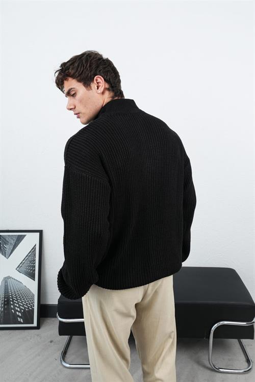 Wholesale Mens Black Knit Sweater
