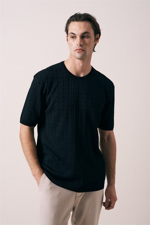 Wholesale Mens Black Knit T-Shirt