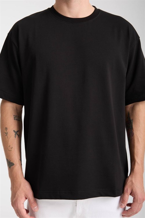 Wholesale Mens Black Oversized Crew-Neck Basic T-Shirt