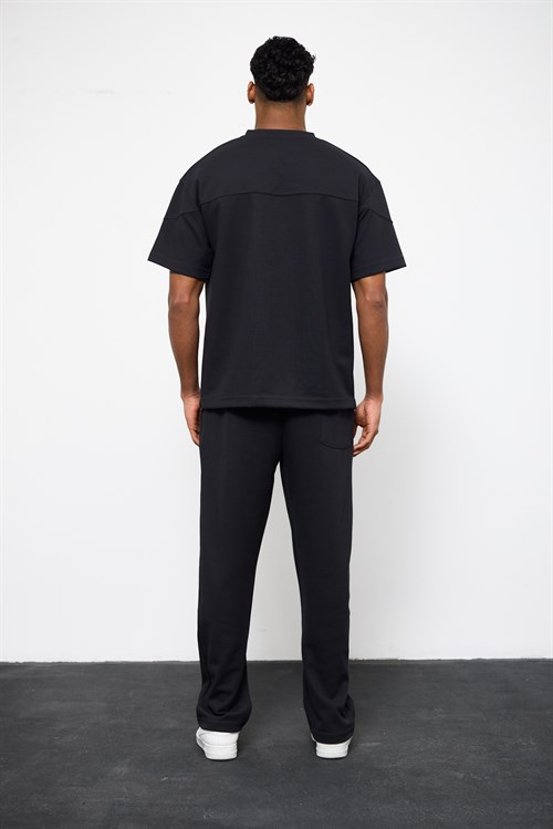 Wholesale Mens Black Oversized T-Shirt and Sweatpants Set