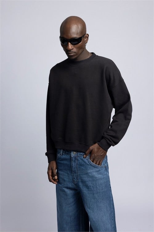 Wholesale Mens Black Sweatshirt 