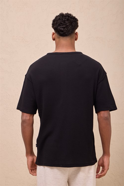 Wholesale Mens Black Regular Fit Waffle Knit Henley T-Shirt