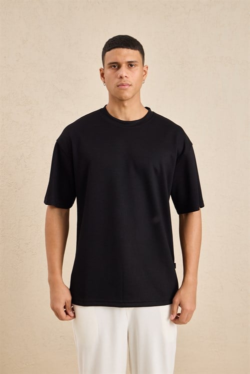 Wholesale Mens Black Relax Fit Interlock Crew-Neck T-Shirt