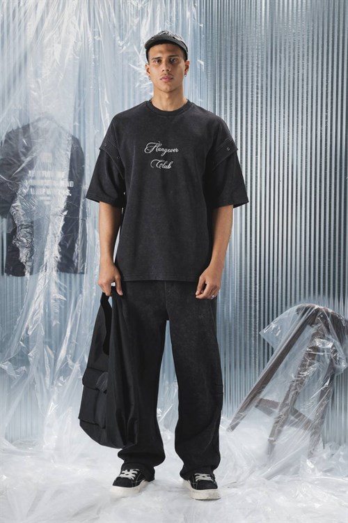 Wholesale Mens Black T-Shirt 
