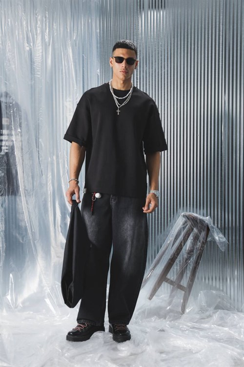 Wholesale Mens Black T-Shirt 