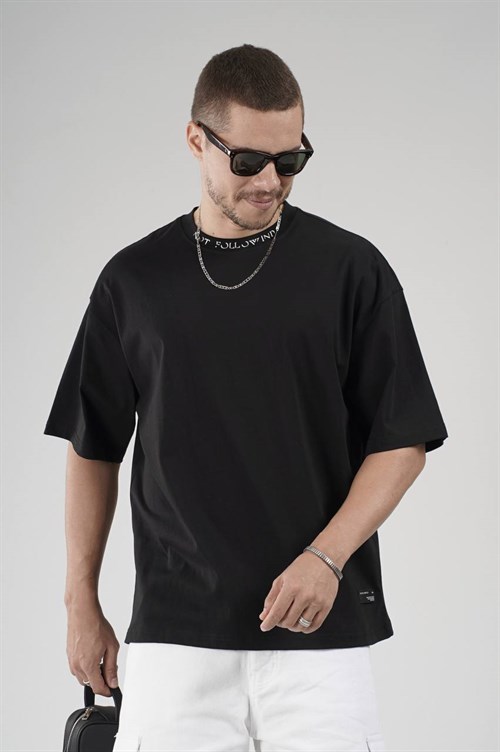 Wholesale Mens Black T-Shirt