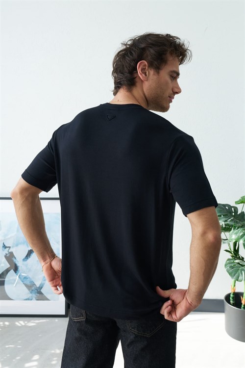 Wholesale Mens Black T-Shirt
