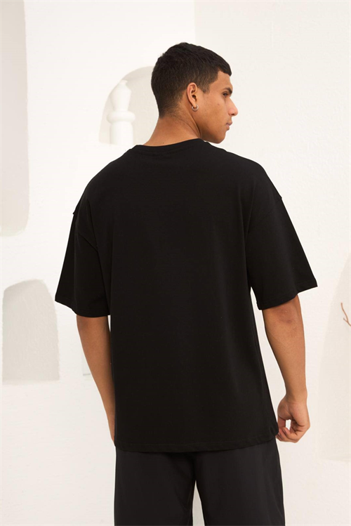 Wholesale Mens Black T-Shirt