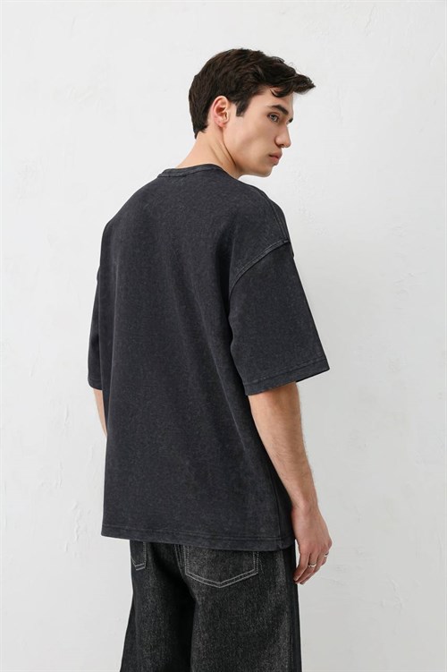 Wholesale Mens Black T-Shirt