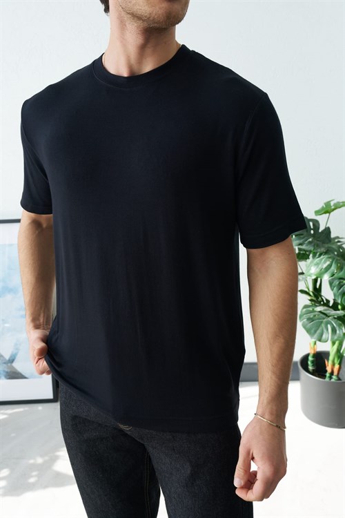 Wholesale Mens Black T-Shirt
