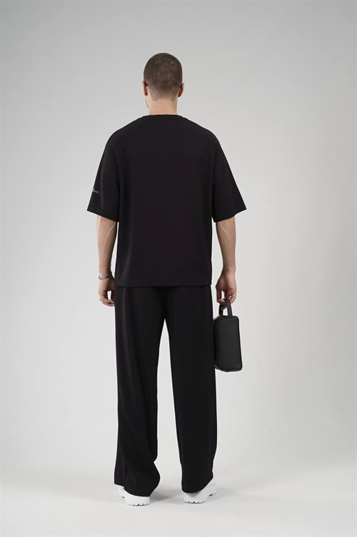 Wholesale Mens Black T-Shirt and Pants Set