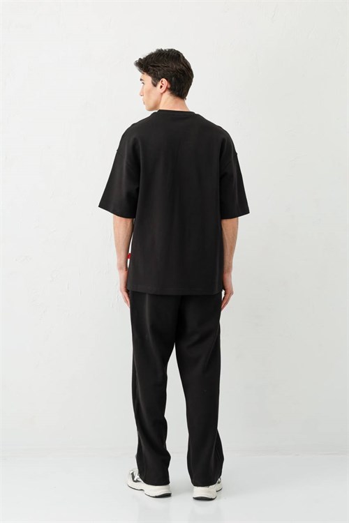 Wholesale Mens Black T-Shirt and Pants Set