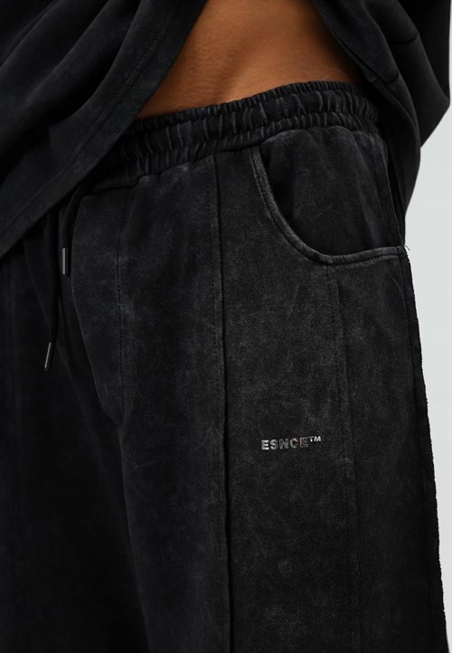 Wholesale Mens Black T-Shirt and Pants Set