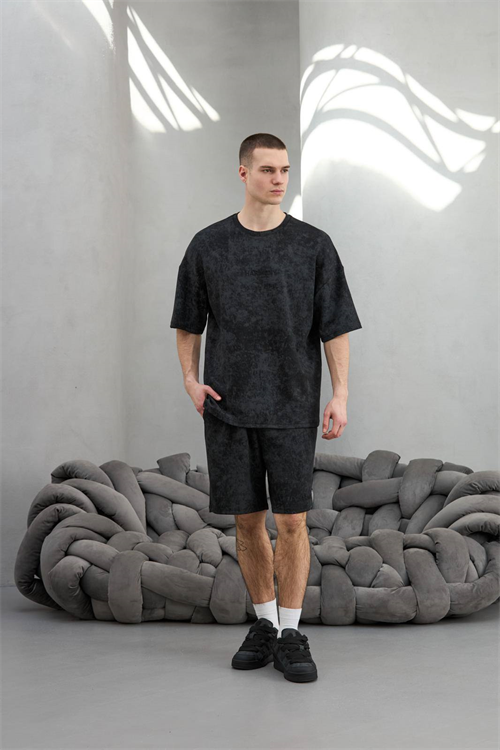Wholesale Mens Black T-shirt and Shorts Set