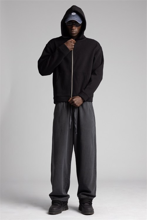 Wholesale Mens Black Zip Sweatshirt 