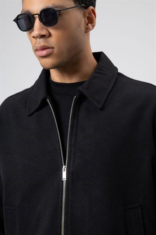 Wholesale Mens Black Zip-Up Jacket 