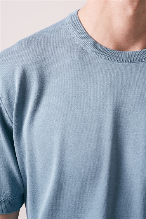 Wholesale Mens Blue Knit Crew-Neck T-Shirt