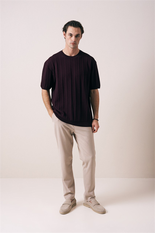 Wholesale Mens Bordeaux Knit Crew-Neck T-Shirt