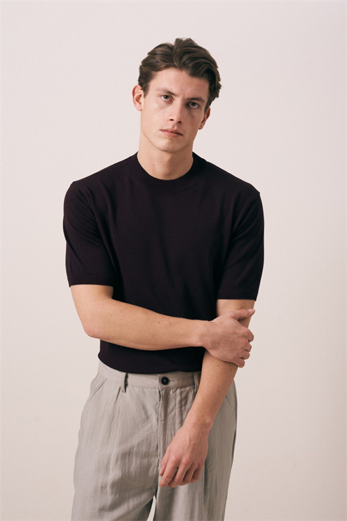 Wholesale Mens Bordeaux Knit Crew-Neck T-Shirt