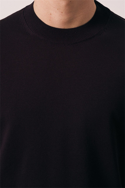 Wholesale Mens Bordeaux Knit Crew-Neck T-Shirt