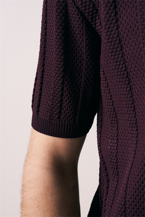 Wholesale Mens Bordeaux Knit Crew-Neck T-Shirt