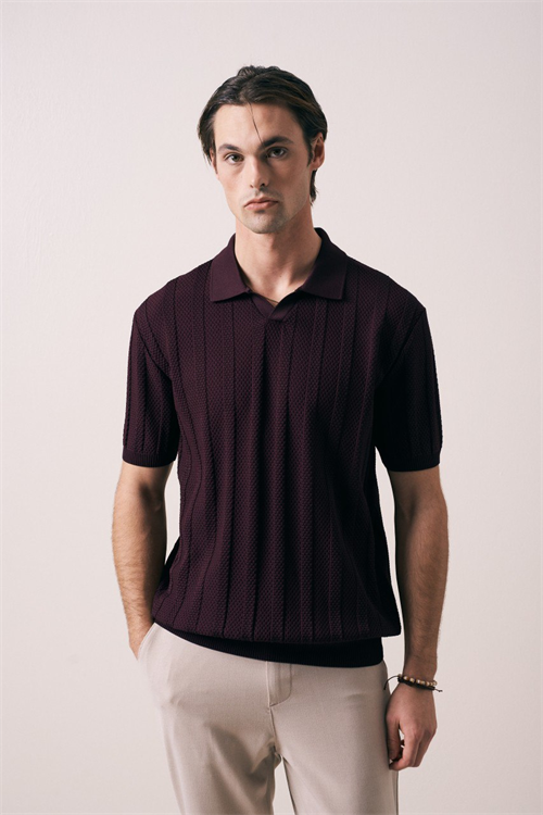 Wholesale Mens Bordeaux Knit Crew-Neck T-Shirt