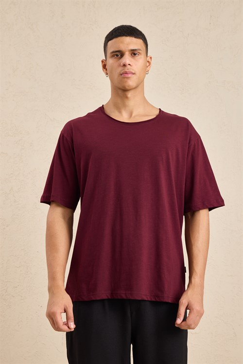 Wholesale Mens Bordeaux Relax Fit Basic T-Shirt with Raw-Edge Neckline