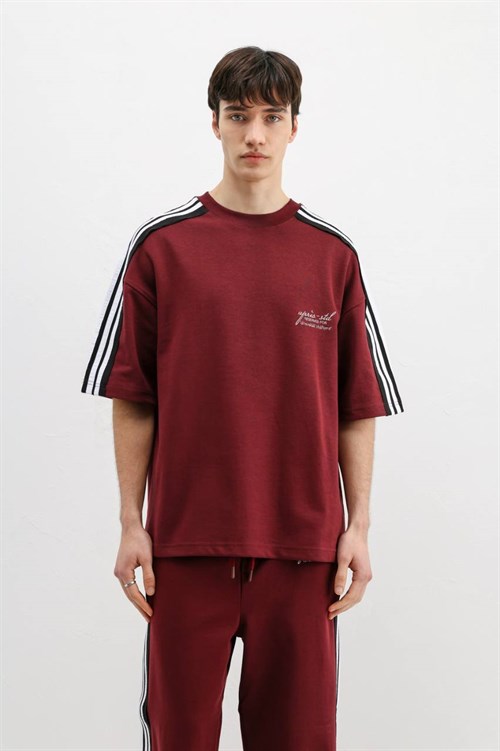 Wholesale Mens Bordeaux T-Shirt and Pants Set