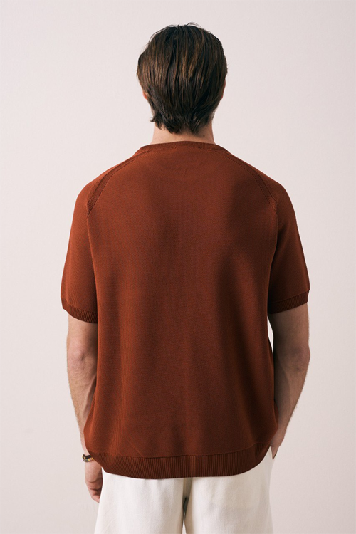 Wholesale Mens Brick Knit Crew-Neck T-Shirt