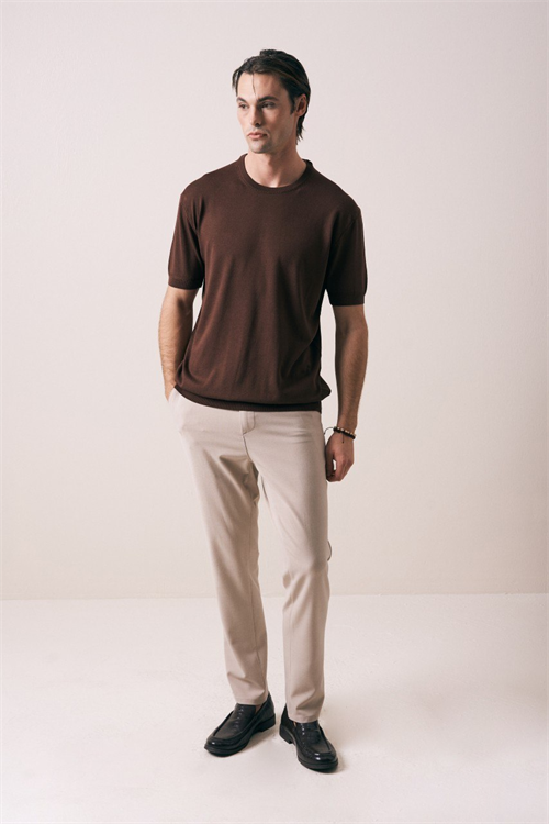 Wholesale Mens Brown Knit Crew-Neck T-Shirt