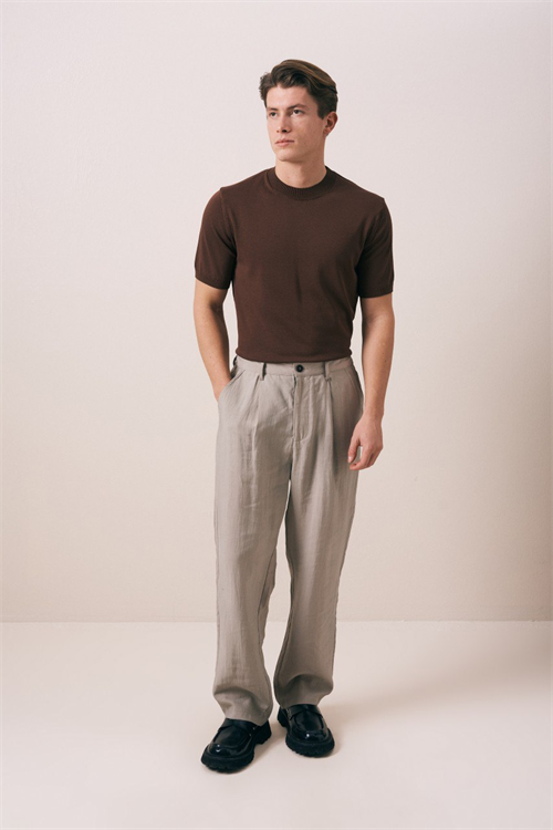 Wholesale Mens Brown Knit Crew-Neck T-Shirt