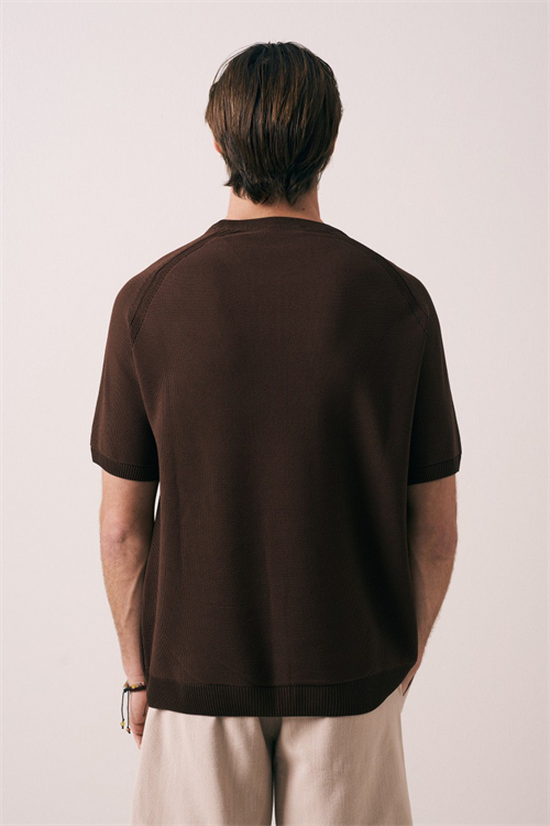 Wholesale Mens Brown Knit Crew-Neck T-Shirt