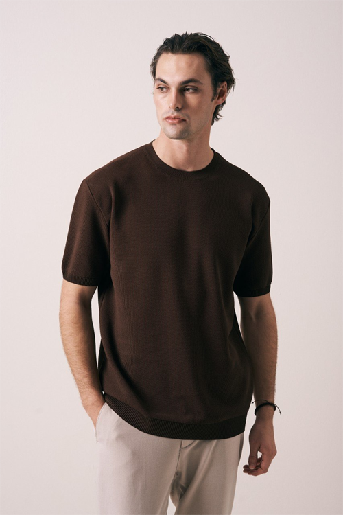 Wholesale Mens Brown Knit Crew-Neck T-Shirt