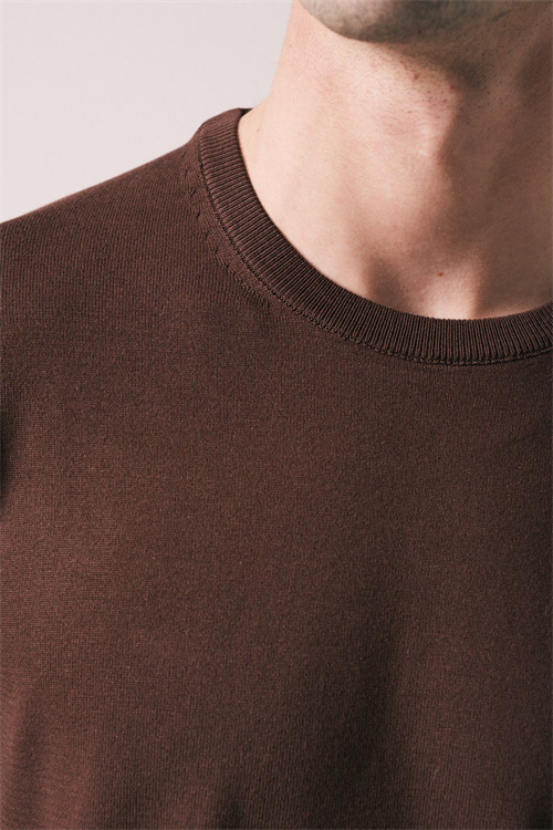 Wholesale Mens Brown Knit Crew-Neck T-Shirt