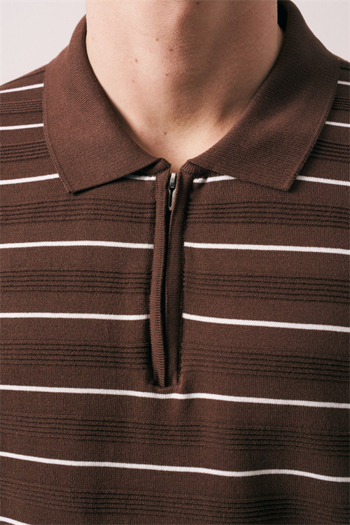 Wholesale Mens Brown Knit Polo Shirt