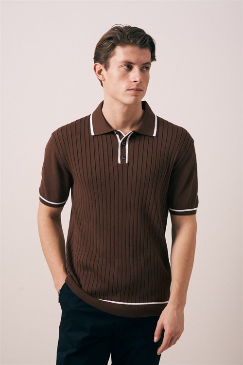 Wholesale Mens Brown Knit Polo T-Shirt