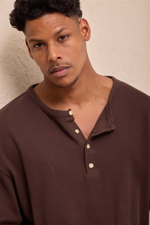 Wholesale Mens Brown Regular Fit Waffle Knit Henley T-Shirt