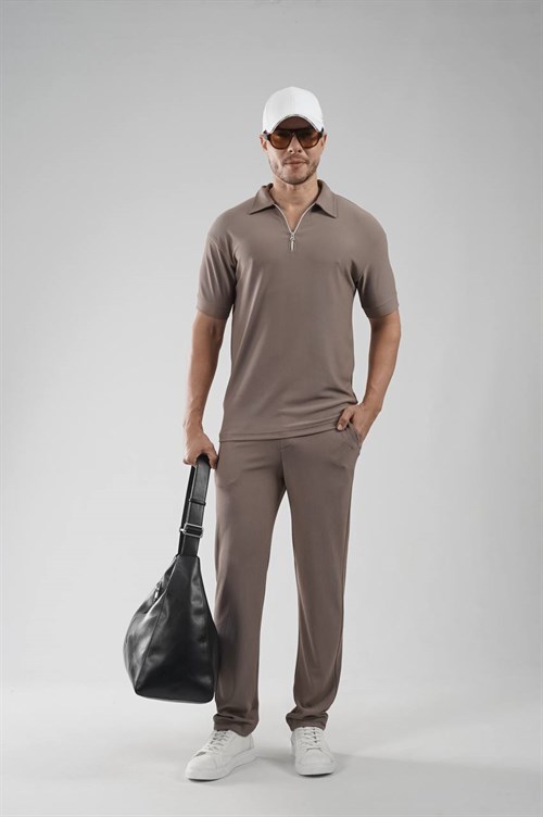 Wholesale Mens Brown T-Shirt and Pants Set