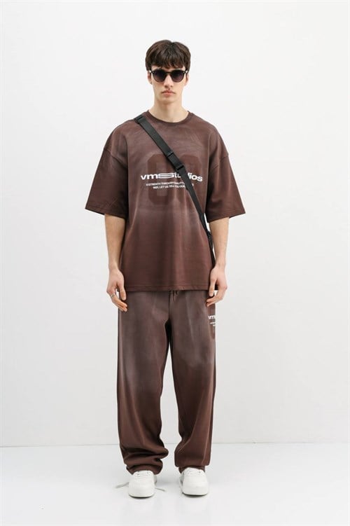 Wholesale Mens Brown T-Shirt and Pants Set