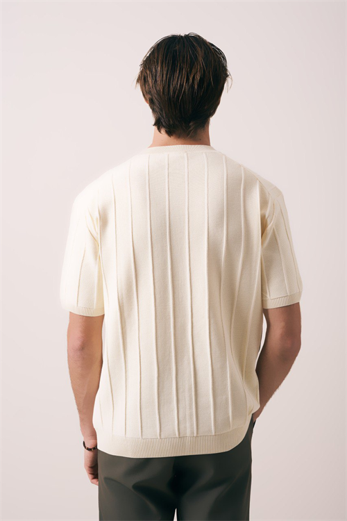 Wholesale Mens Cream Knit Crew-Neck T-Shirt