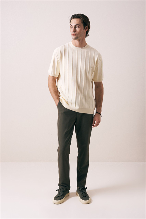 Wholesale Mens Cream Knit Crew-Neck T-Shirt