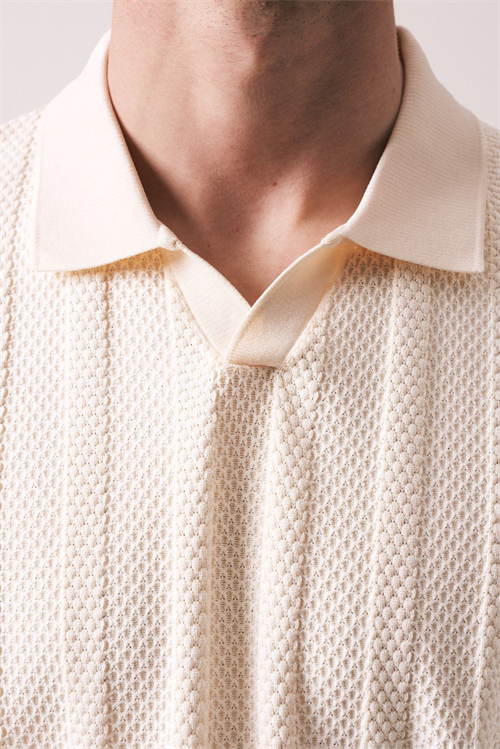 Wholesale Mens Cream Knit Crew-Neck T-Shirt