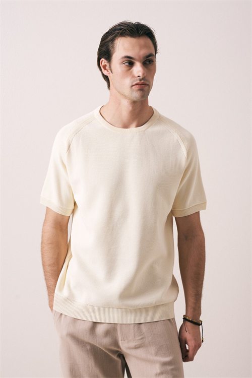 Wholesale Mens Cream Knit Crew-Neck T-Shirt