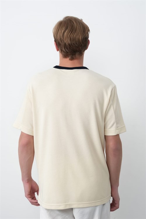 Wholesale Mens Cream T-Shirt
