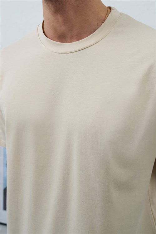 Wholesale Mens Cream T-Shirt