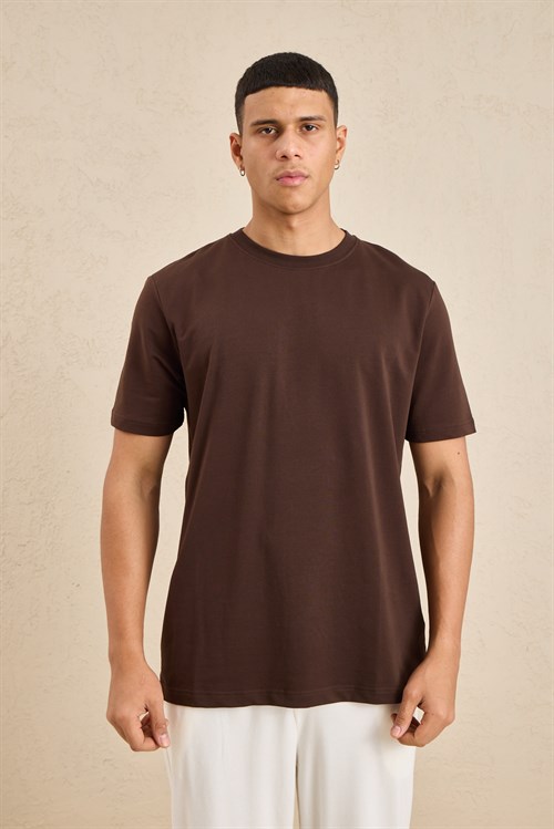 Wholesale Mens Dark Brown Regular Fit Basic Crew-Neck T-Shirt